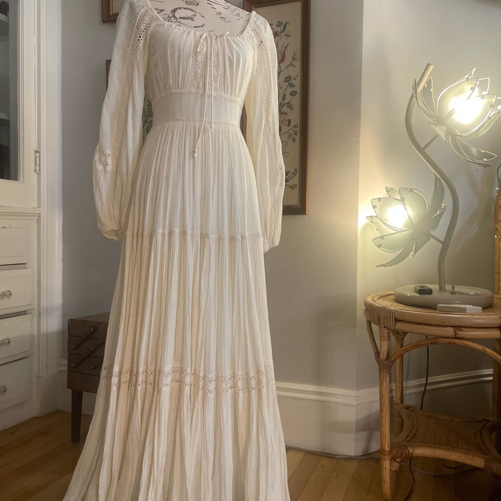 Gunne Sax Cream Long Sleeve Lace Dress